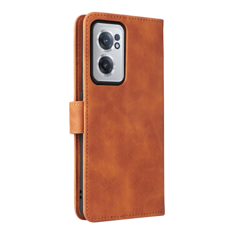 EDA002732202E_2.jpg@3e237e61ed1756ff4a251b7e9ad0aa8b