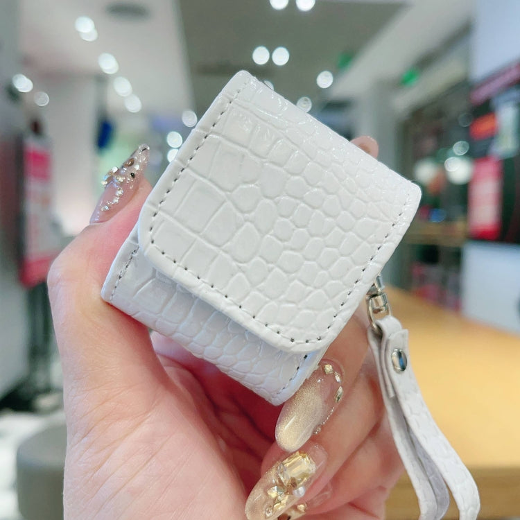 EDA007438905B_1.jpg@3160b236236ec19577e34697a4cbfc82