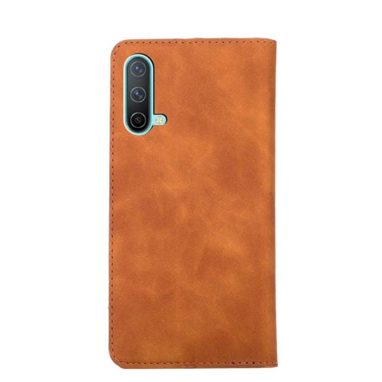 EDA003171804B_2.jpg@e4415299ce15414f53c4964408b8a0f8